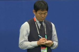 守保笔记内容：记录利弊 与助理教练和球员交流